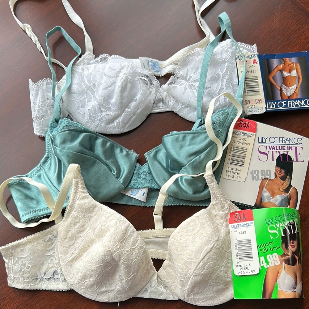 Lily of France lace bras NWT size 34A cream teal white adjustable straps sexy